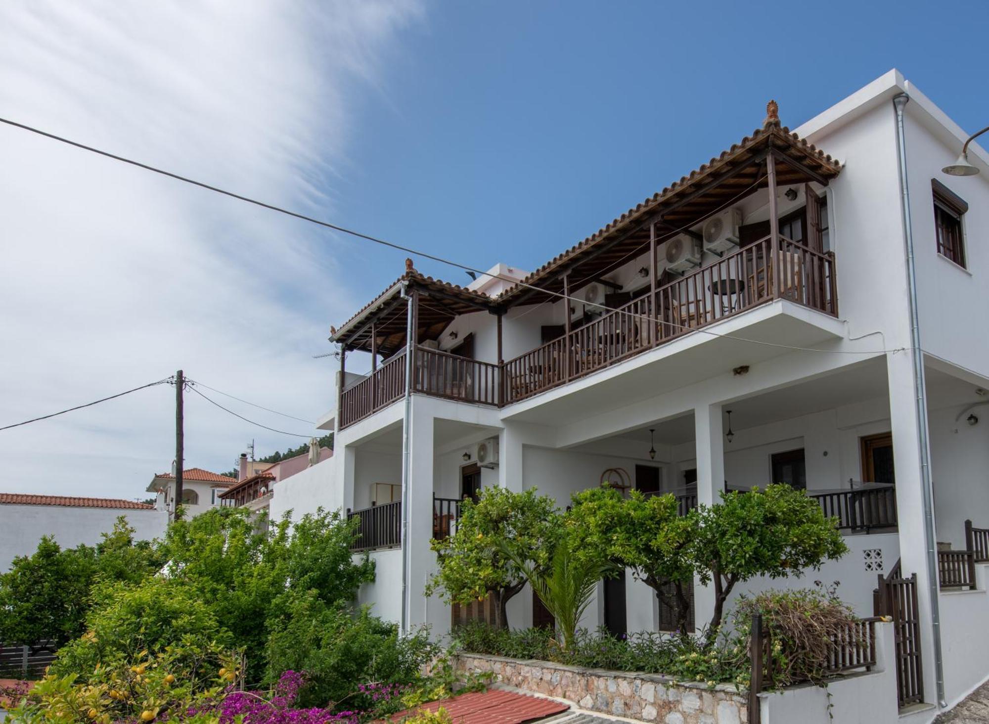 Lilian Beachfront Apartments Neo Klima Exterior photo